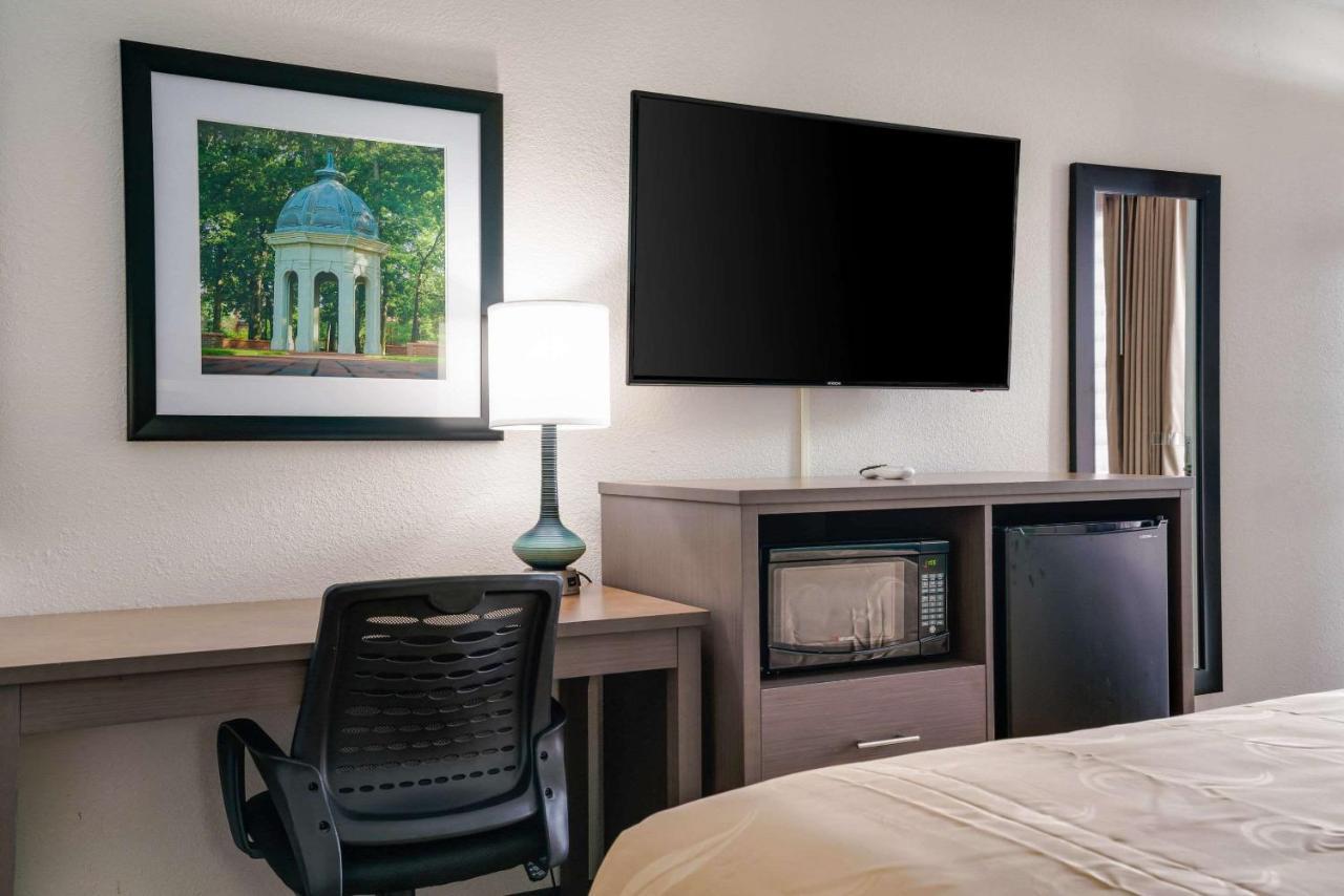 Quality Inn Greenville Near University Exterior foto