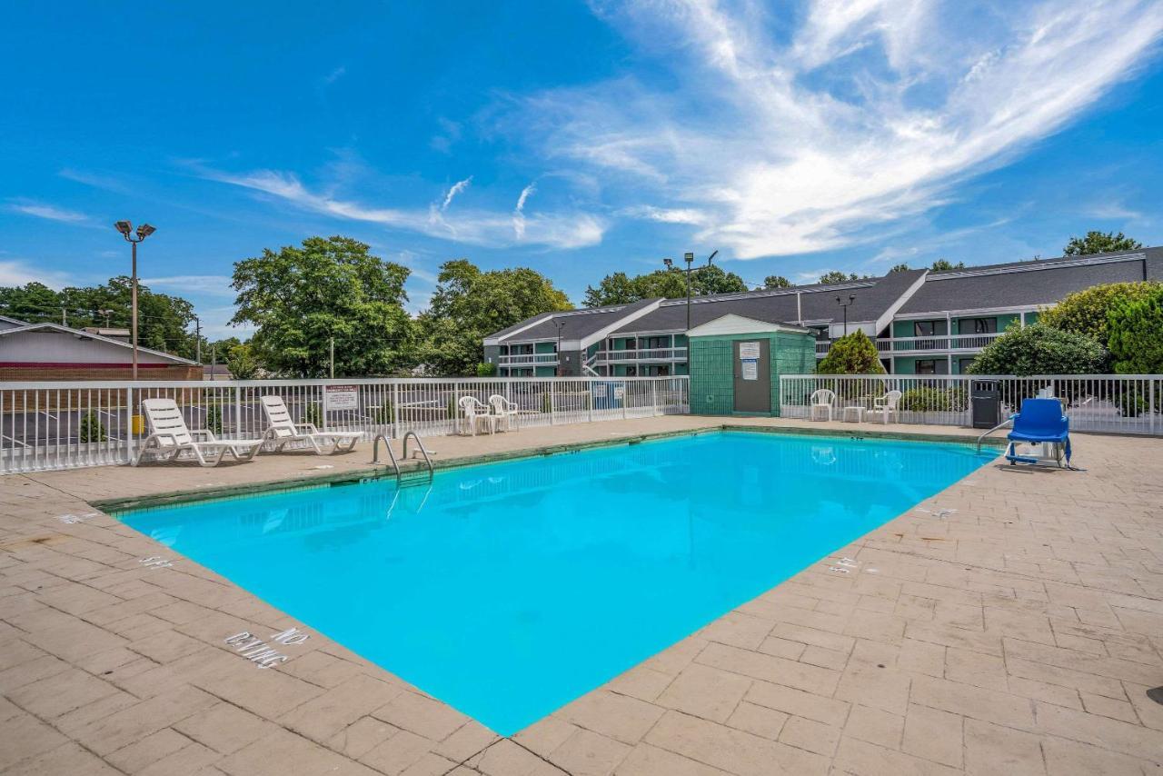 Quality Inn Greenville Near University Exterior foto